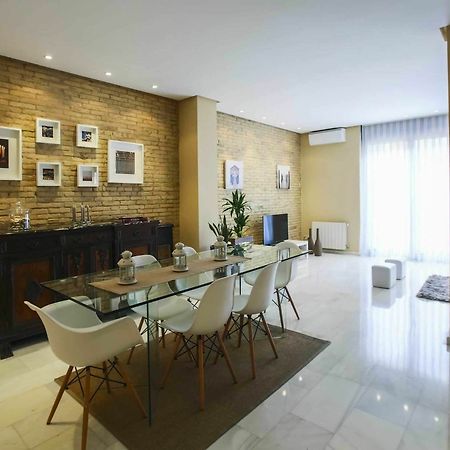 Total Valencia Center Apartment Bagian luar foto