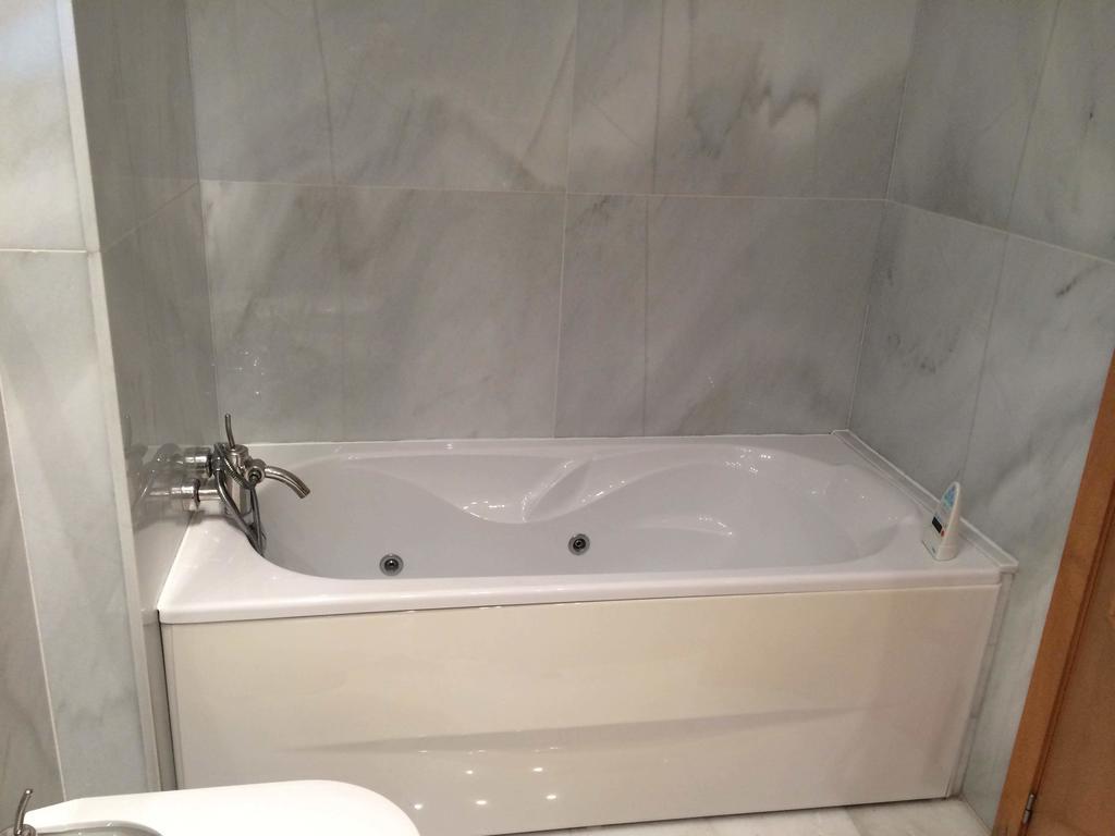 Total Valencia Center Apartment Bagian luar foto