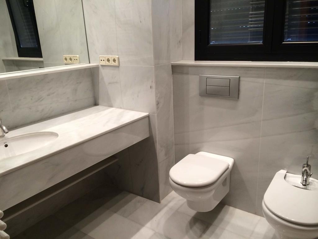 Total Valencia Center Apartment Bagian luar foto