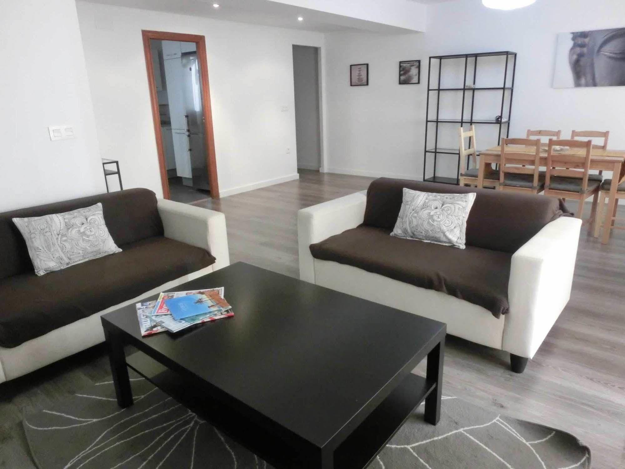 Total Valencia Center Apartment Bagian luar foto