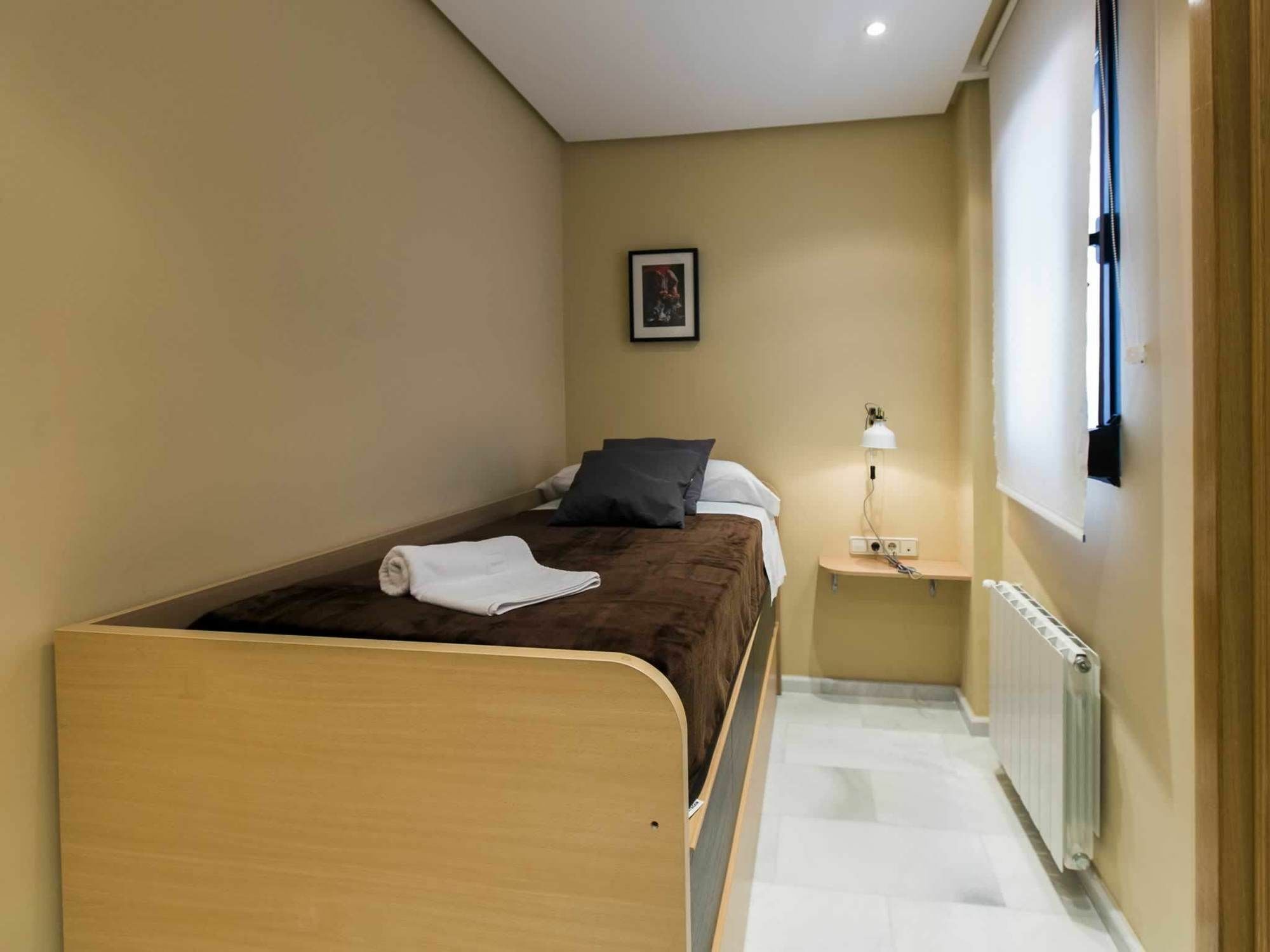 Total Valencia Center Apartment Bagian luar foto