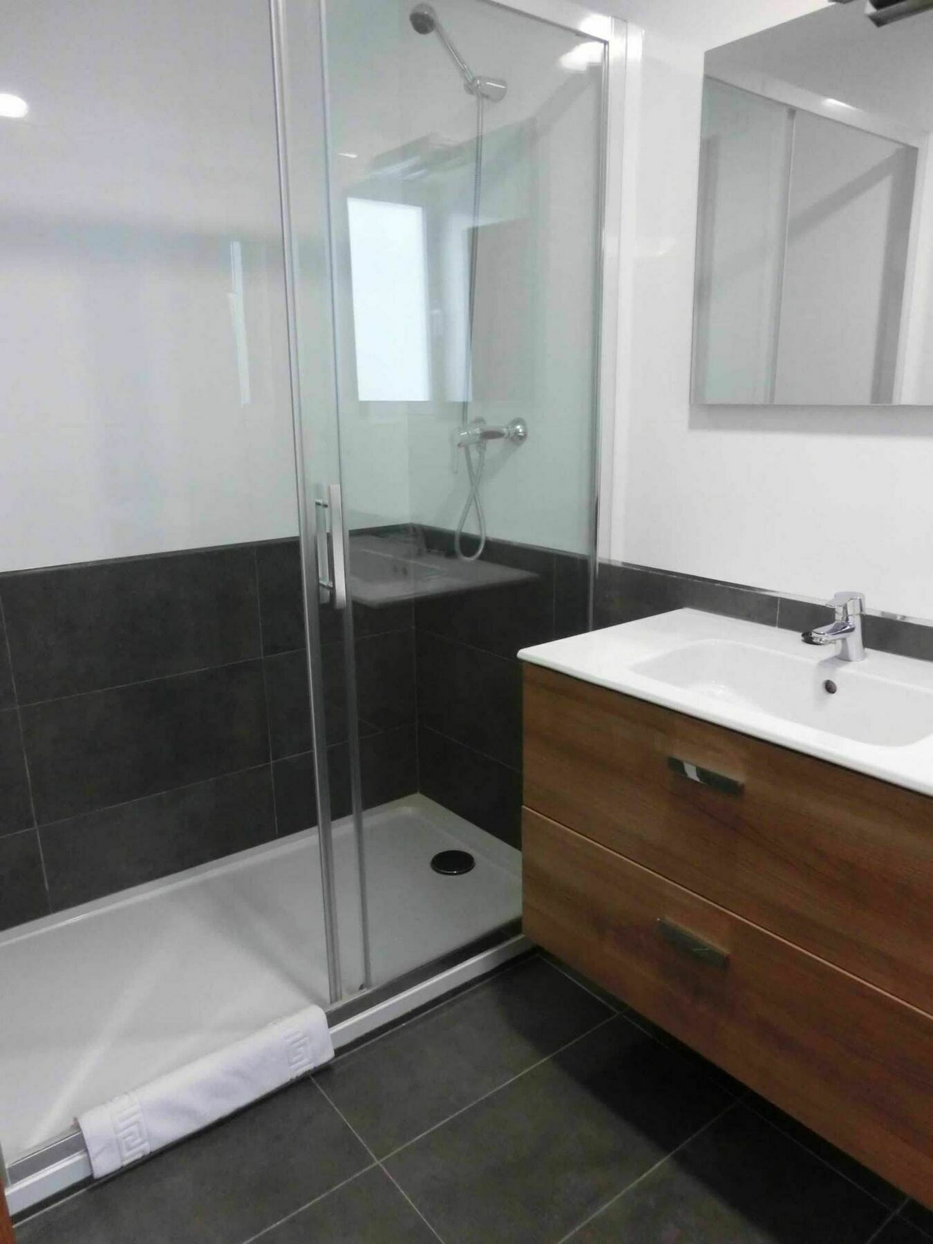 Total Valencia Center Apartment Bagian luar foto