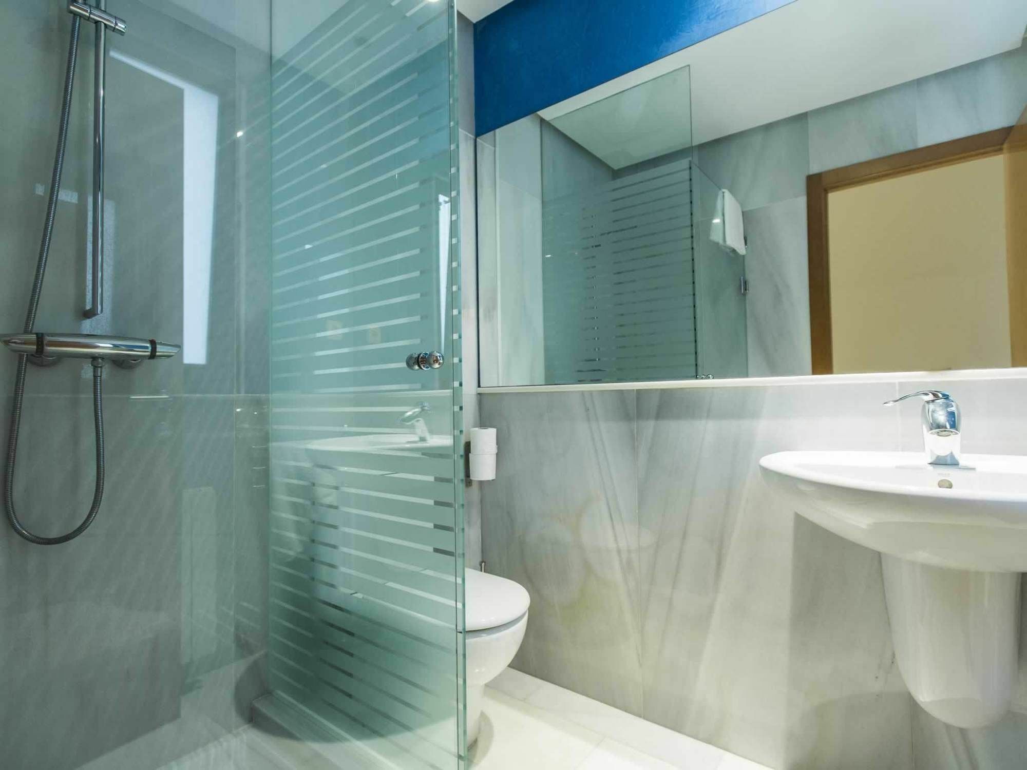 Total Valencia Center Apartment Bagian luar foto
