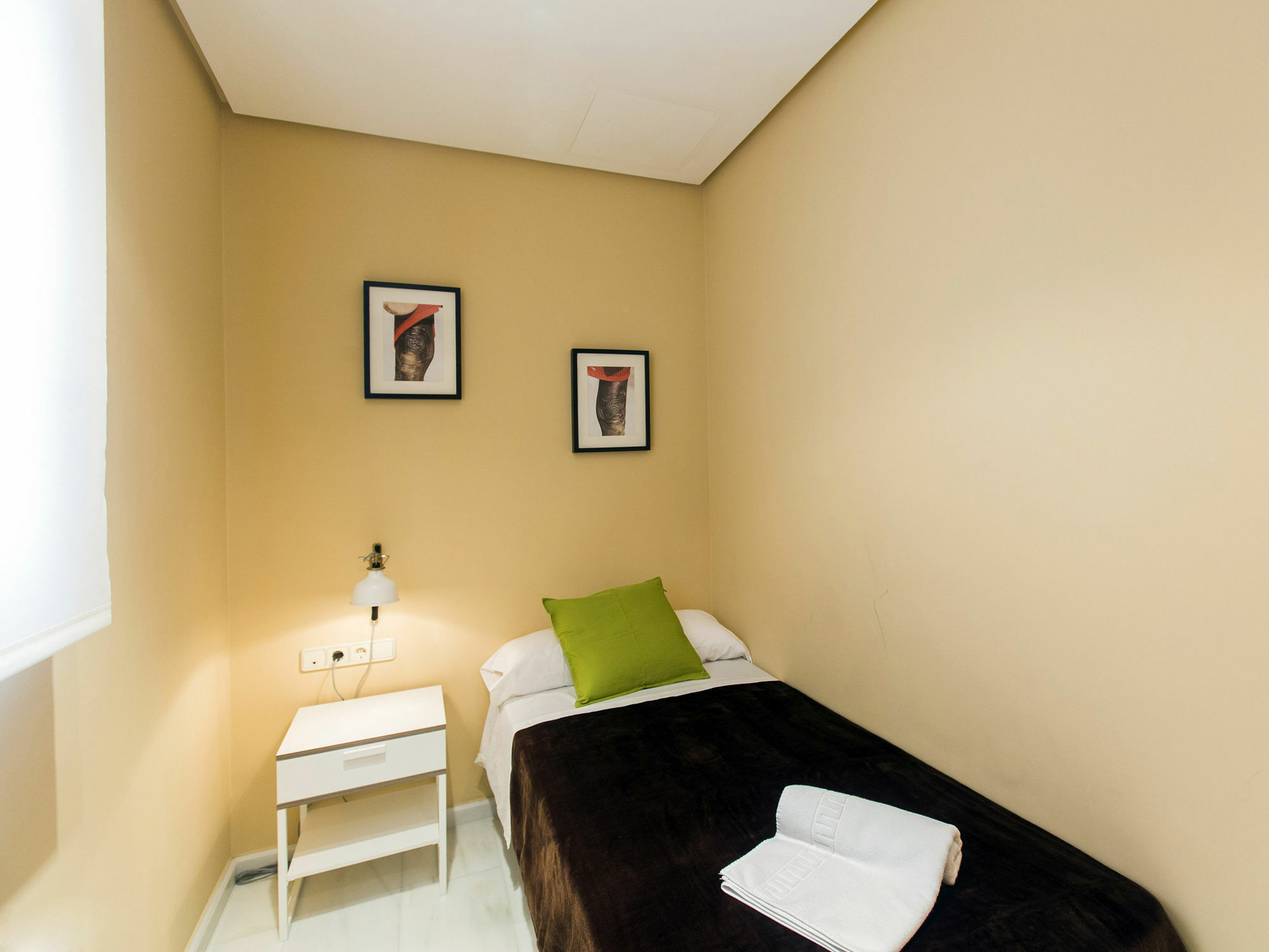 Total Valencia Center Apartment Bagian luar foto