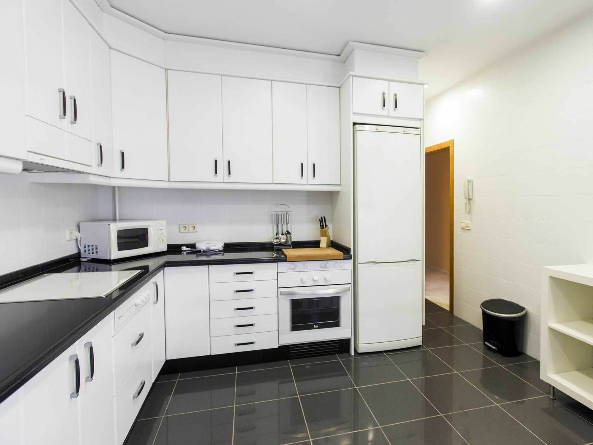 Total Valencia Center Apartment Bagian luar foto