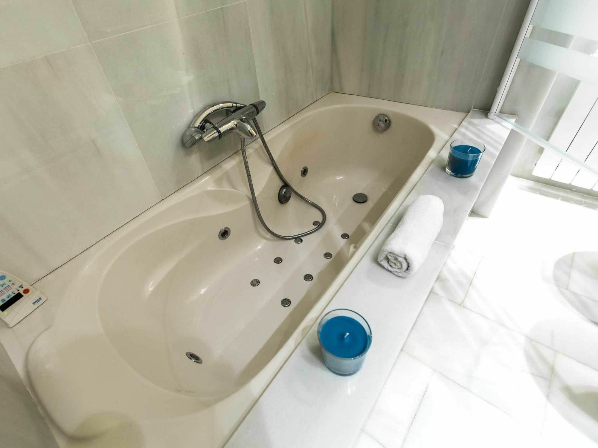 Total Valencia Center Apartment Bagian luar foto