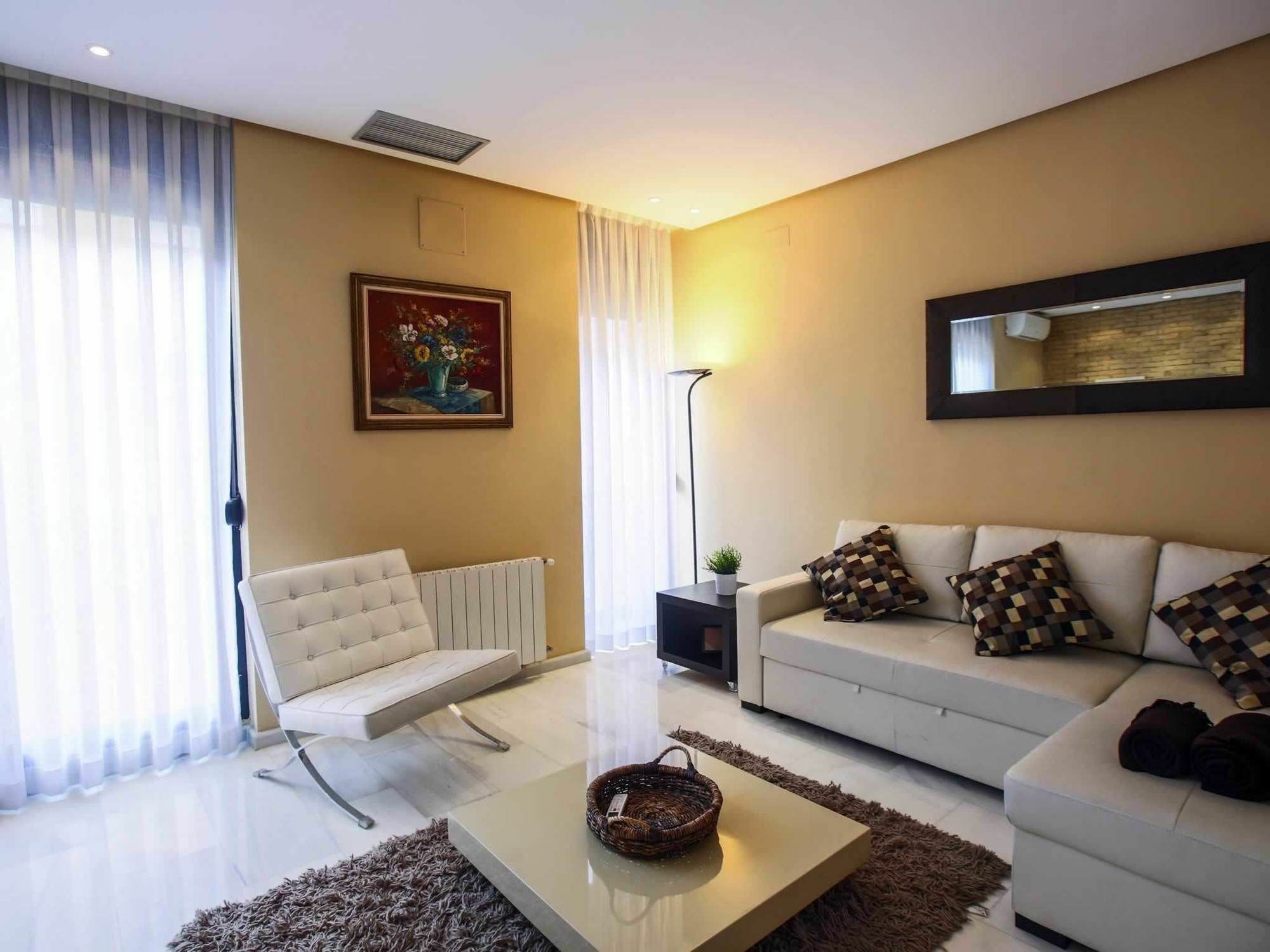 Total Valencia Center Apartment Bagian luar foto