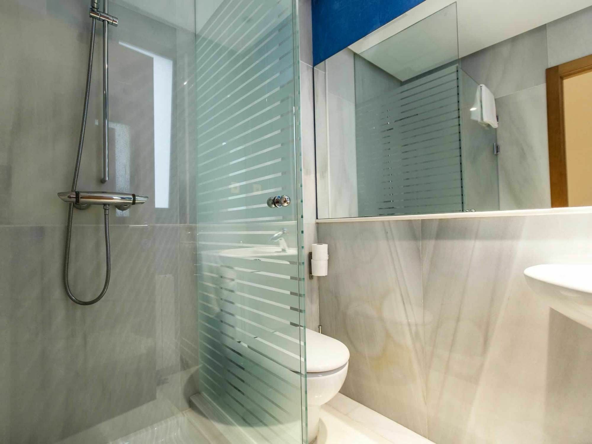 Total Valencia Center Apartment Bagian luar foto