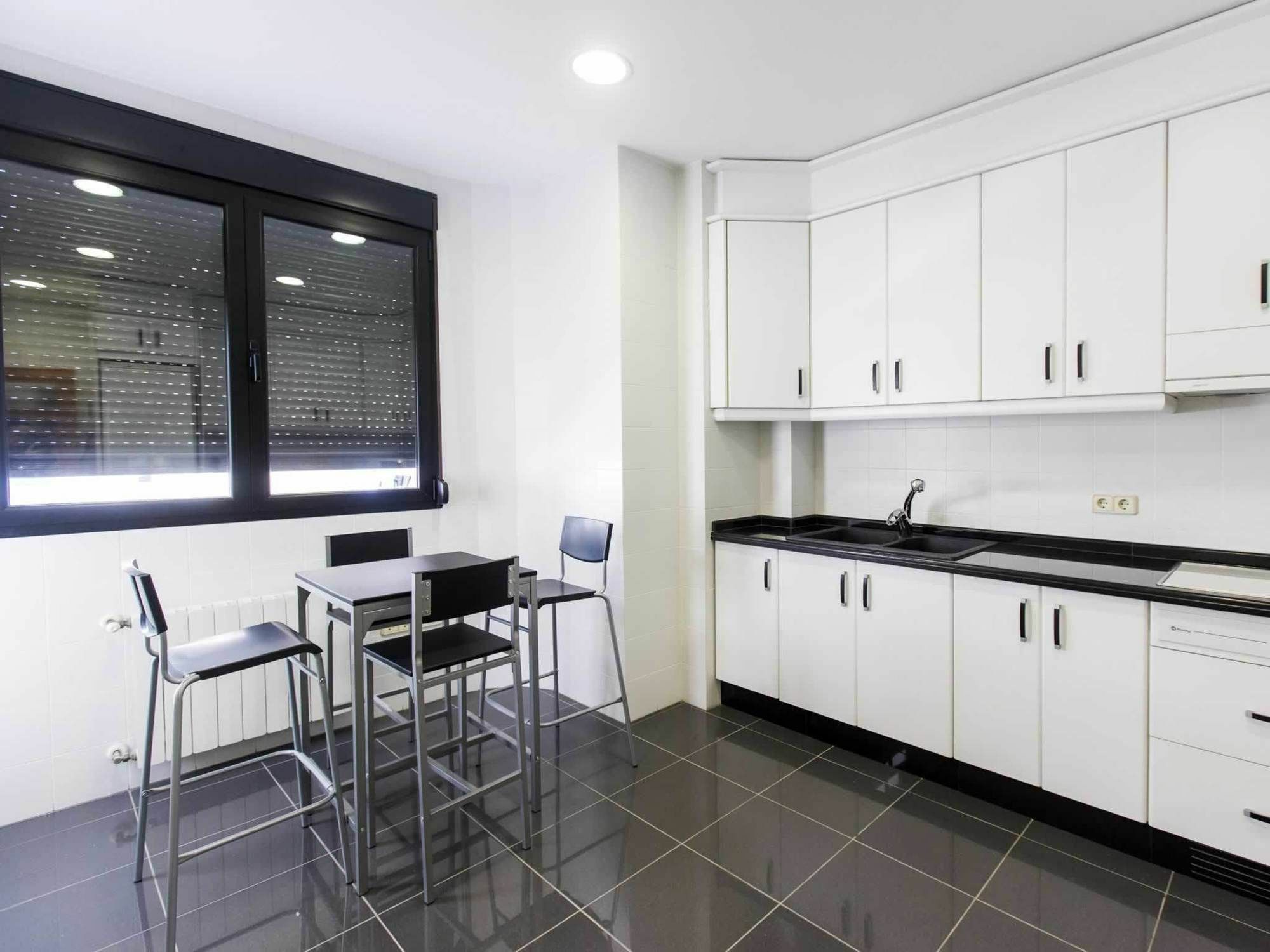 Total Valencia Center Apartment Bagian luar foto